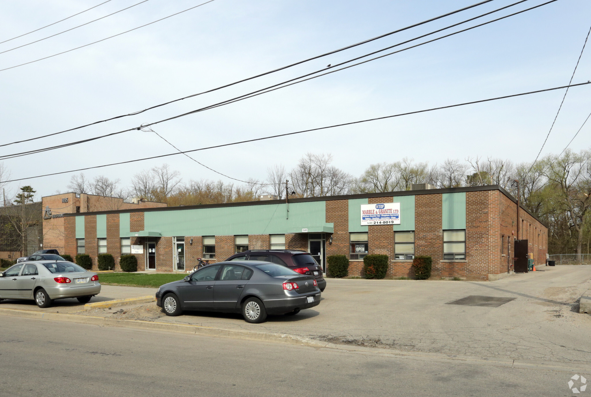 1547-1549 Sedlescomb Dr, Mississauga, ON for lease Primary Photo- Image 1 of 5