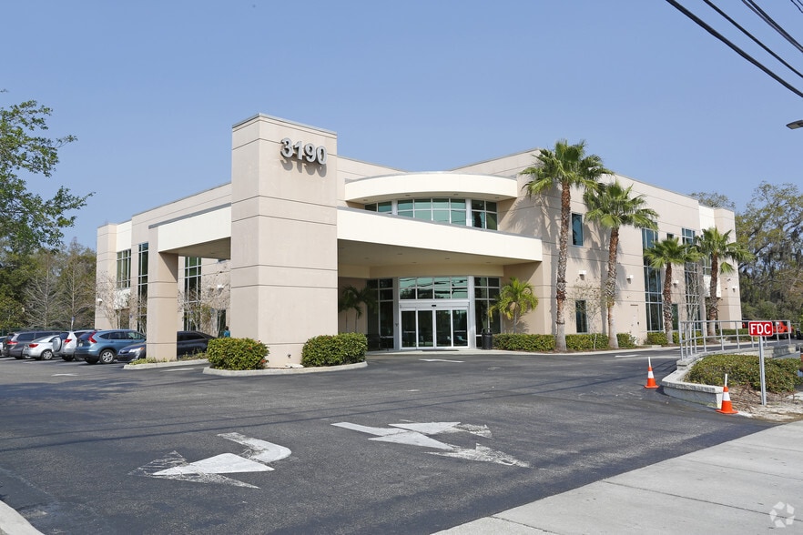 3190 McMullen Booth Rd, Clearwater, FL for sale - Primary Photo - Image 2 of 10