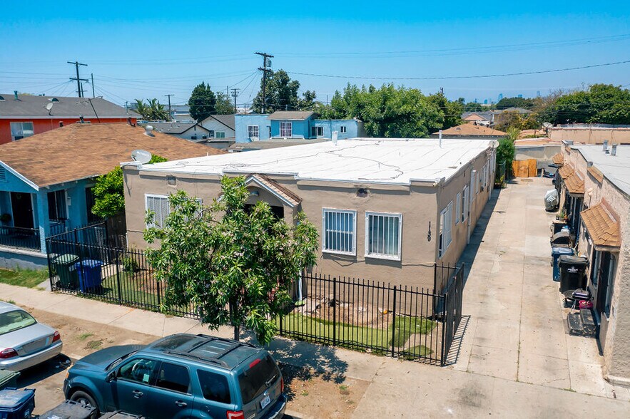 1139 E 68th St, Los Angeles, CA for sale - Building Photo - Image 3 of 10