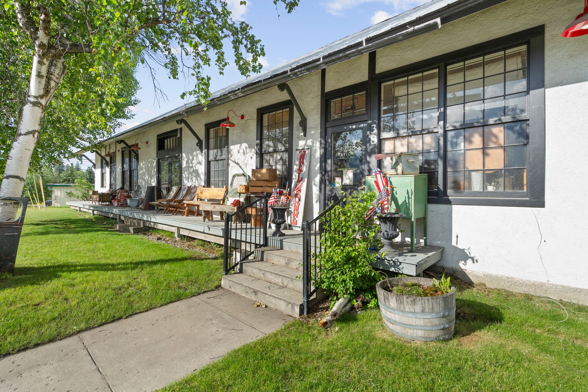 8 US Highway 2 E, Columbia Falls, MT for sale Building Photo- Image 1 of 5