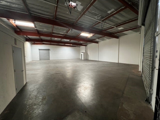 19449 Walnut Dr S, City Of Industry, CA for lease - Interior Photo - Image 2 of 12