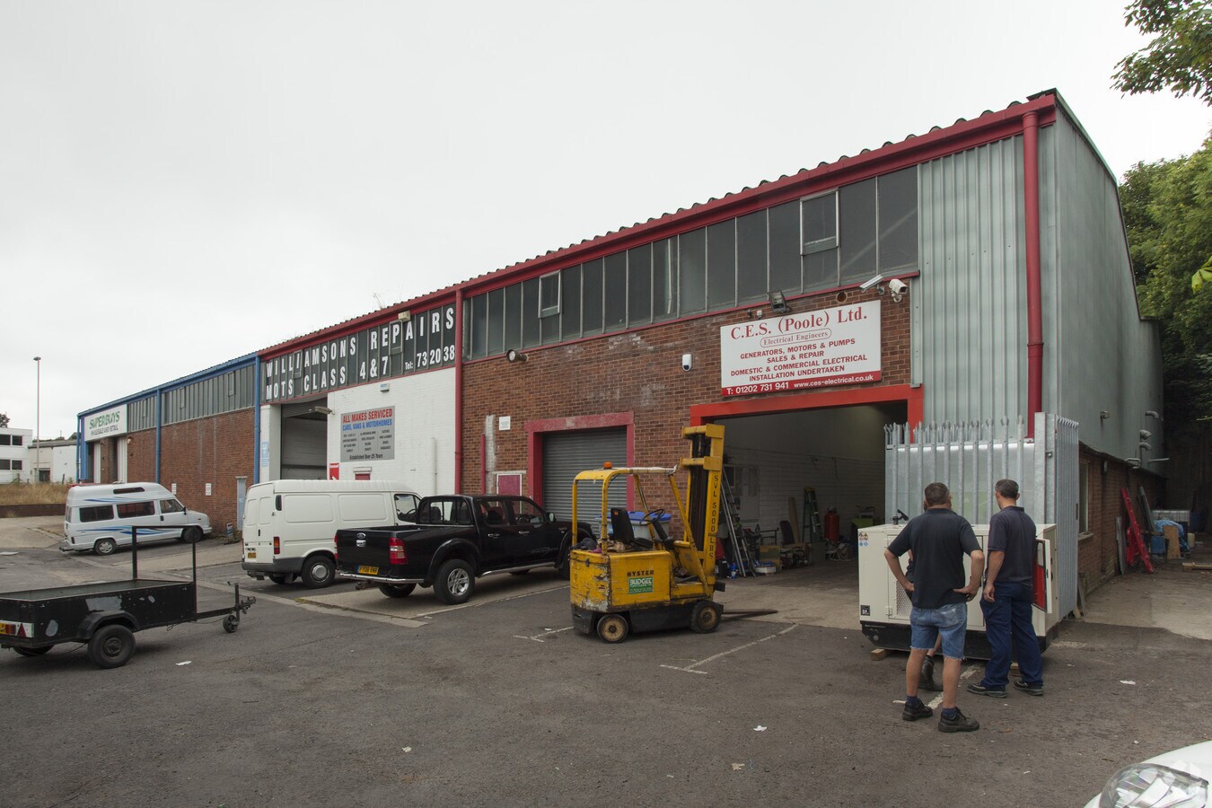 8787A Ringwood Rd, Poole, BH14 0RH