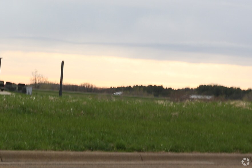 Beth Ln, Albert Lea, MN for sale - Primary Photo - Image 1 of 1