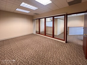 700 NW Hill St, Bend, OR for lease Interior Photo- Image 1 of 8