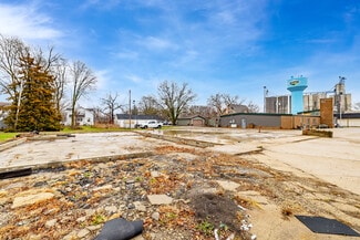 More details for 211 Center Ave N, Mitchellville, IA - Land for Lease