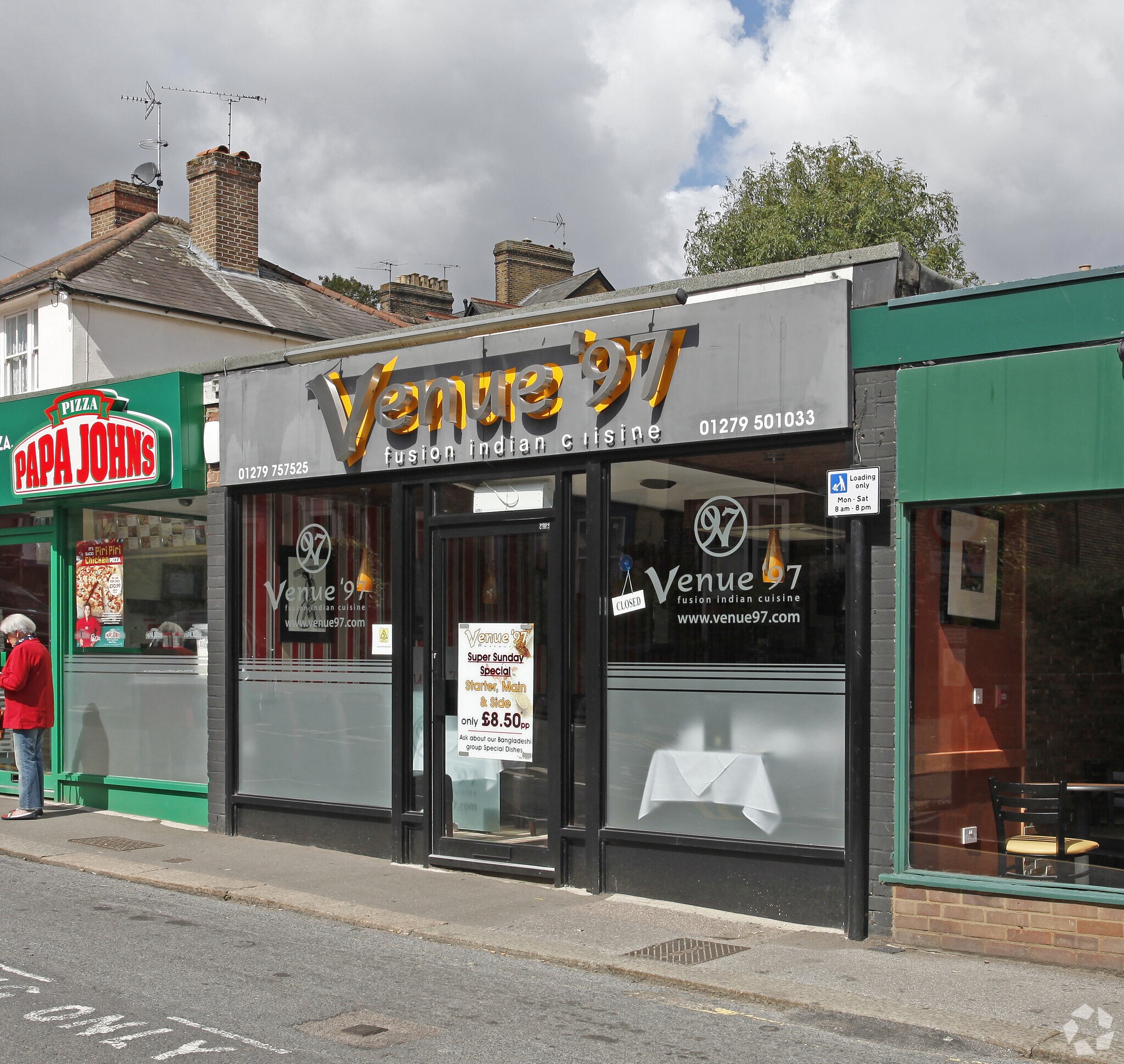2C-2D Apton Rd, Bishop's Stortford for sale Primary Photo- Image 1 of 1