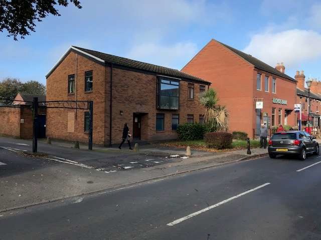 30 High St, Wolverhampton for lease - Building Photo - Image 2 of 2