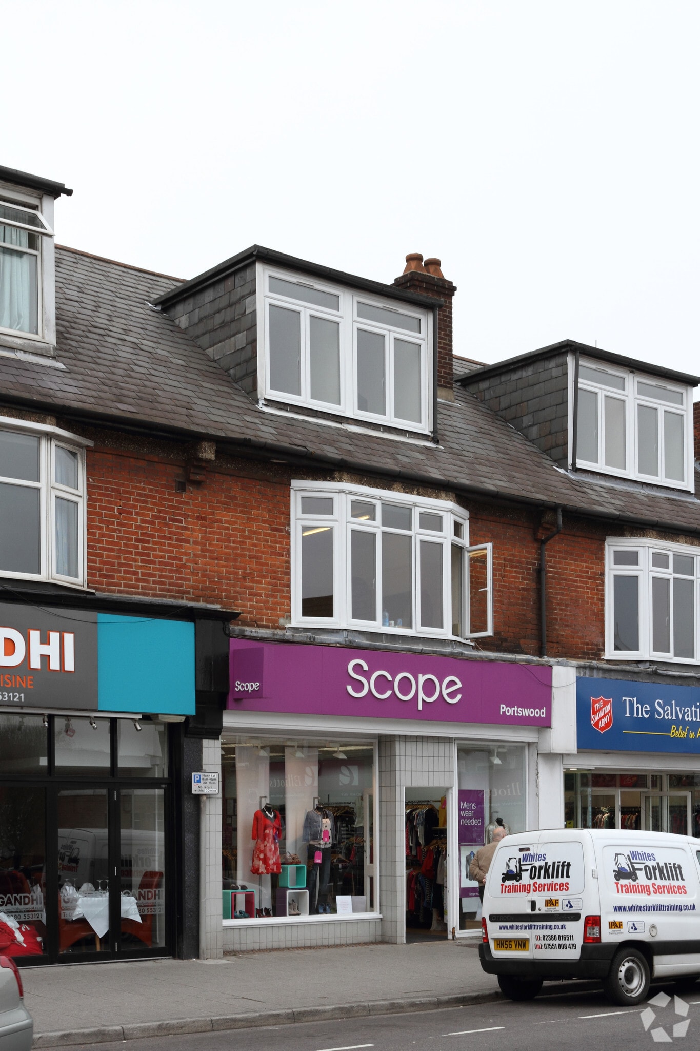 213 Portswood Rd, Southampton for sale Primary Photo- Image 1 of 1