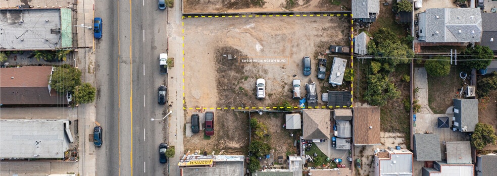 1319 Wilmington Blvd blvd, Wilmington, CA for sale - Building Photo - Image 2 of 4