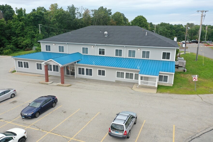 336 Thompson Rd, Webster, MA for lease - Building Photo - Image 2 of 7