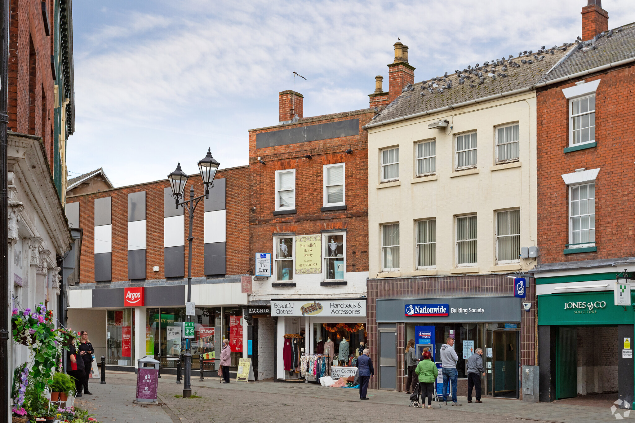 1-1A Churchgate, Retford for sale Primary Photo- Image 1 of 1