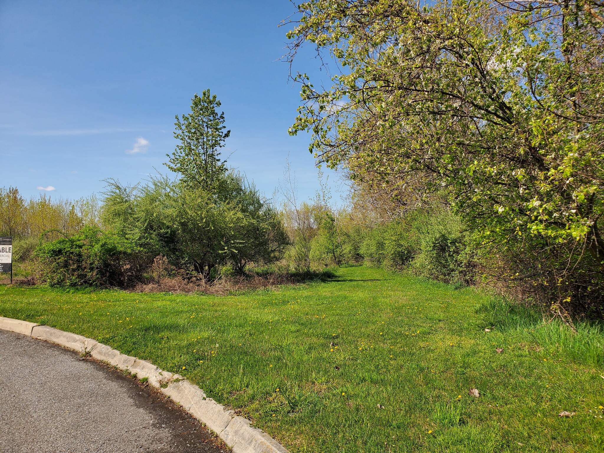 32 Gibbs Ct, Middletown, NY for sale Primary Photo- Image 1 of 11