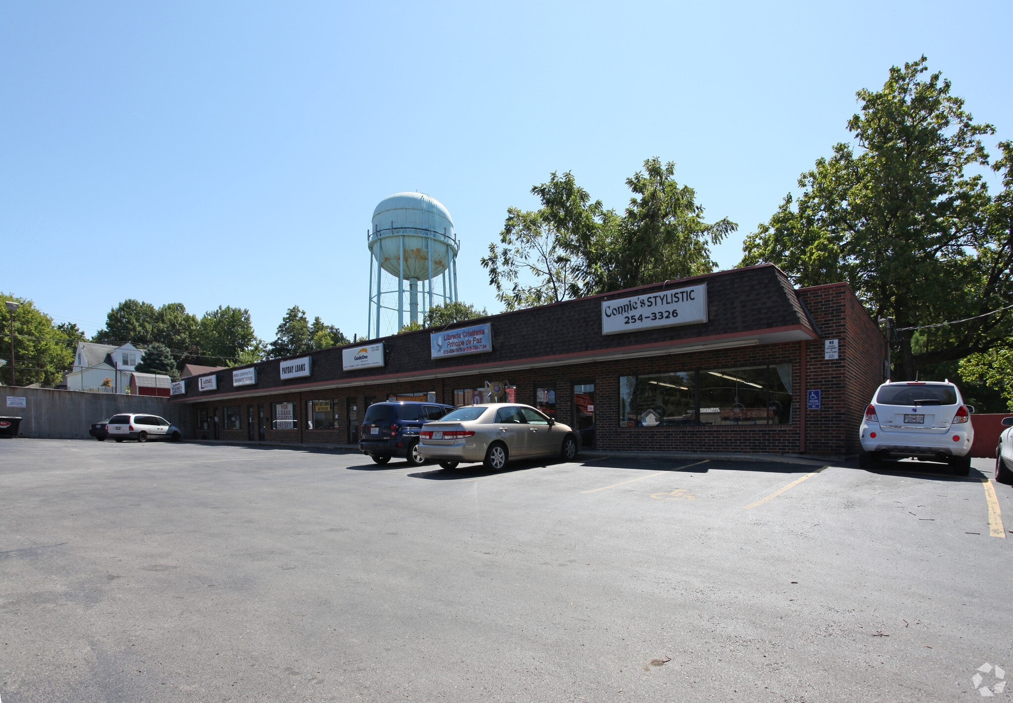 153-177 W Us-24 Hwy, Independence, MO for lease Building Photo- Image 1 of 5