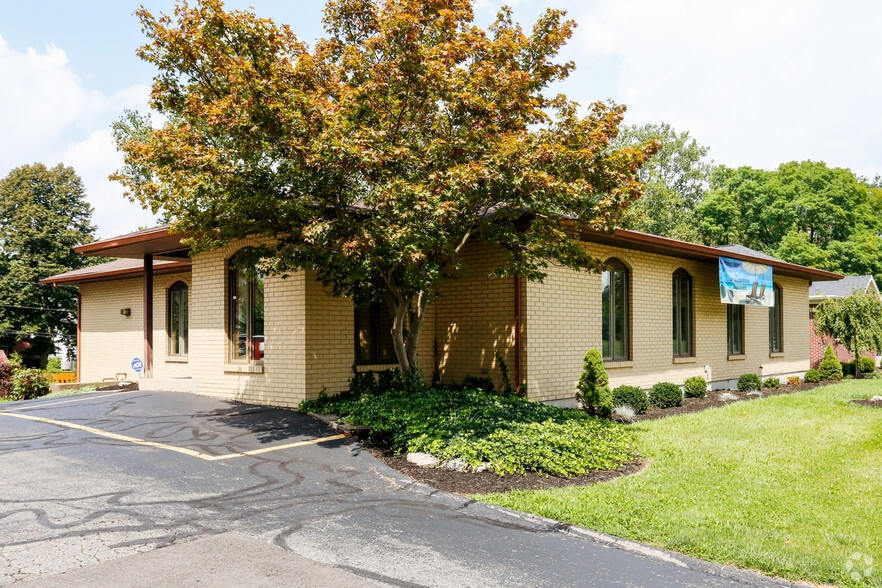 292-302 N Detroit St, Xenia, OH for lease - Primary Photo - Image 1 of 5