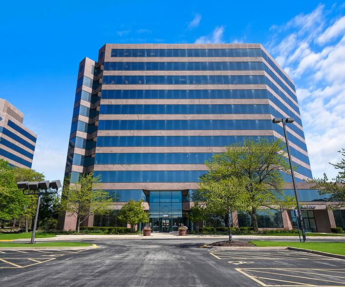 1750 E Golf Rd, Schaumburg, IL for lease - Building Photo - Image 1 of 10