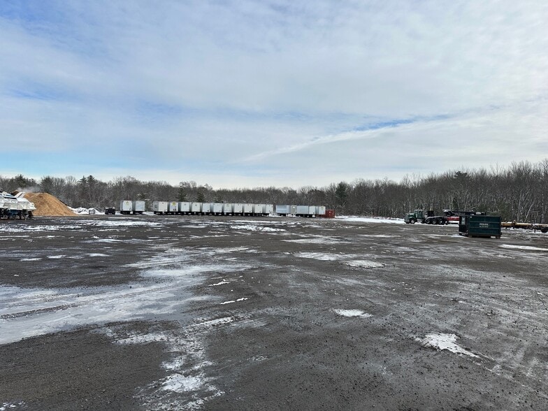 944 Adams St, Abington, MA for lease - Building Photo - Image 2 of 10