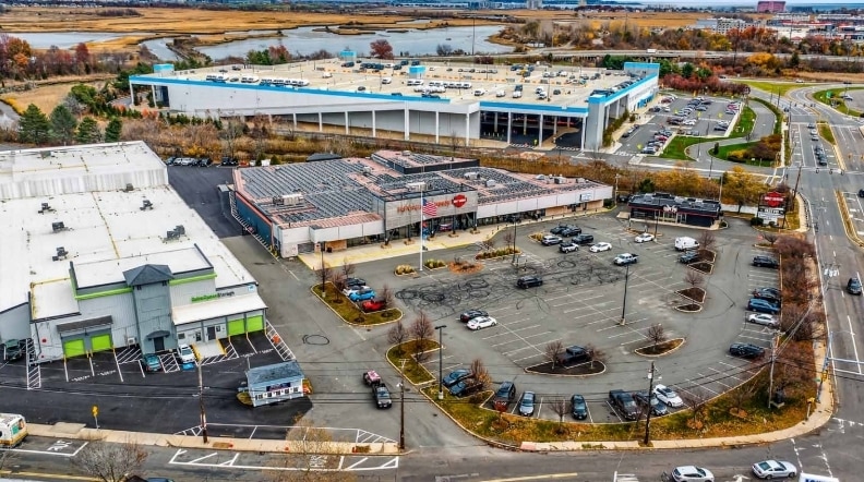 649-651 Squire Rd, Revere, MA for sale - Building Photo - Image 3 of 5