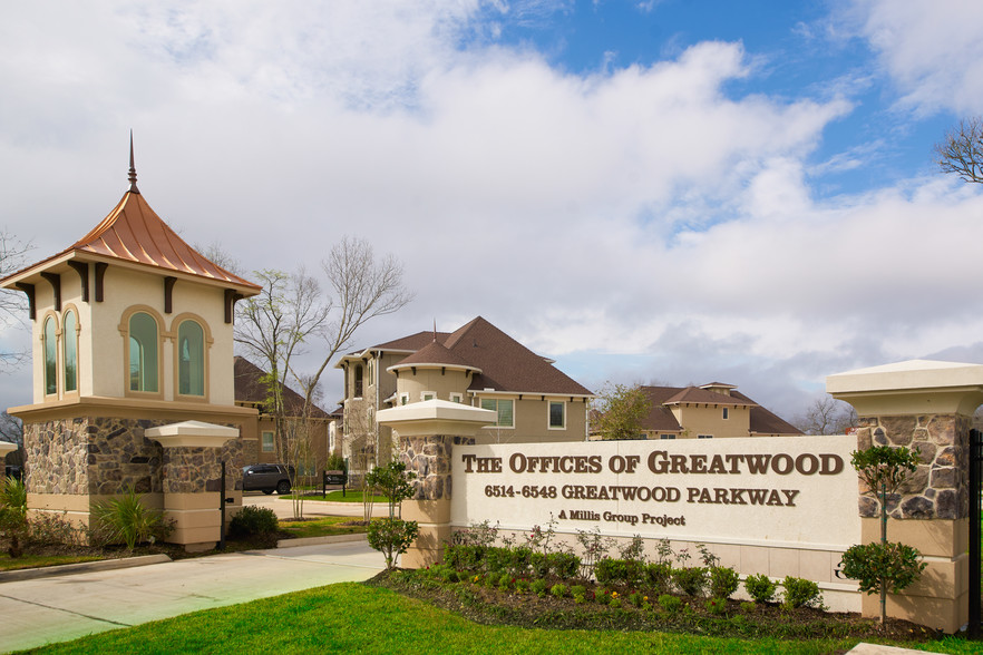 Greatwood Parkway, Sugar Land, TX for sale - Building Photo - Image 1 of 34