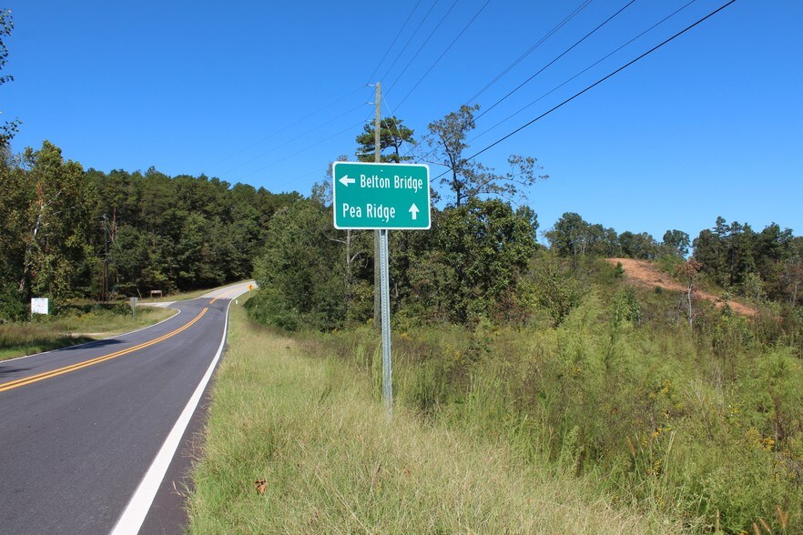 7510 Pea Ridge Rd, Lula, GA 30554