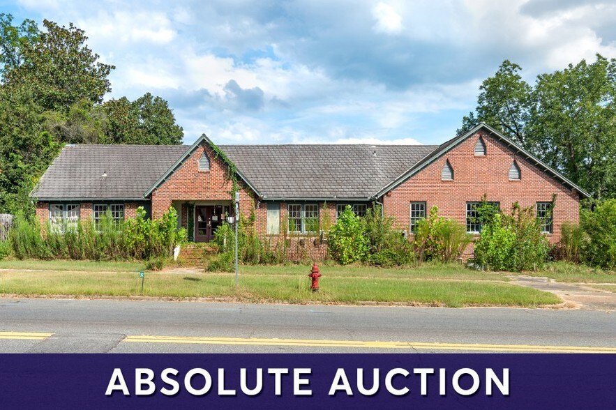 202 N Dooly St, Montezuma, GA for sale - Building Photo - Image 1 of 1