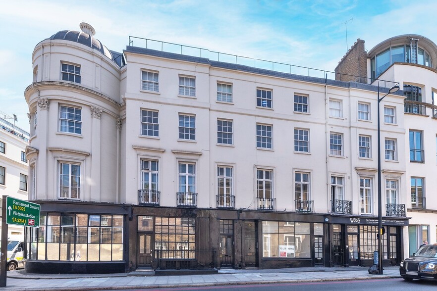 7 Lower Grosvenor Pl, London for lease - Building Photo - Image 1 of 2