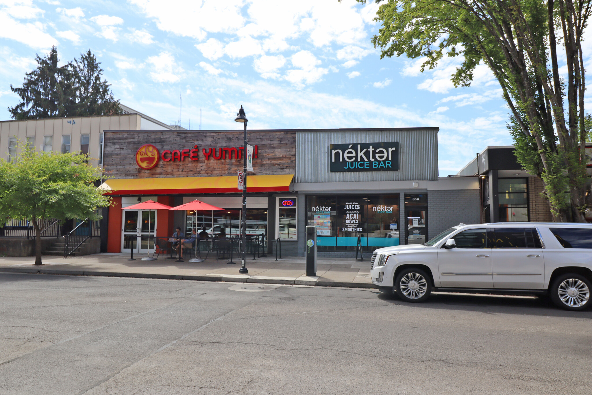 854-860 E 13th Ave, Eugene, OR for lease Building Photo- Image 1 of 4