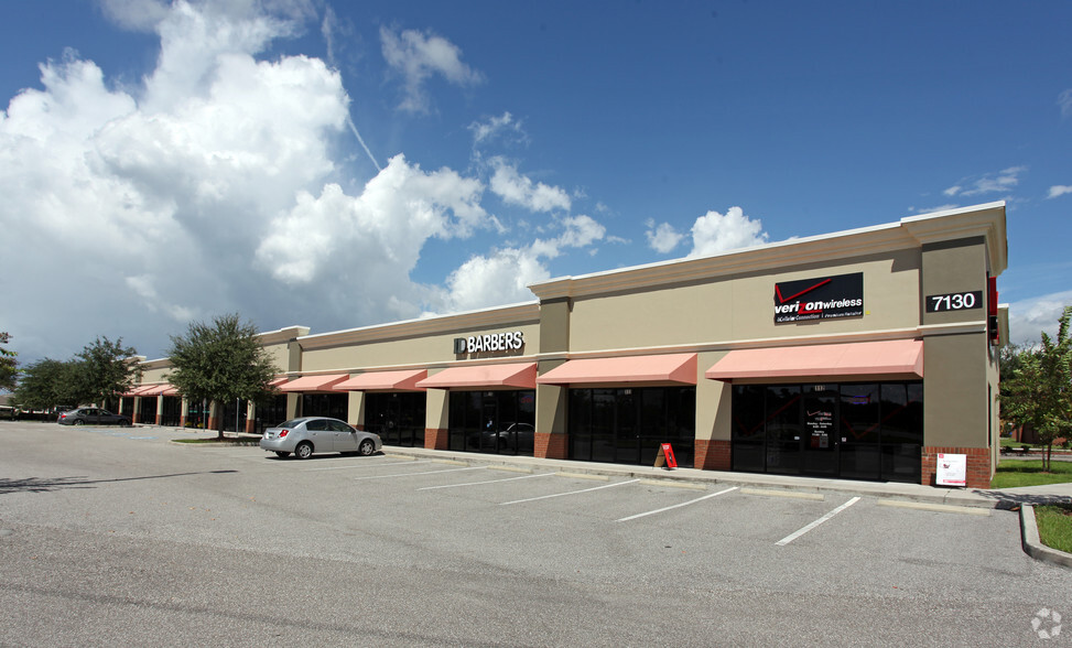 7130 Big Bend, Apollo Beach, FL for lease - Building Photo - Image 2 of 6