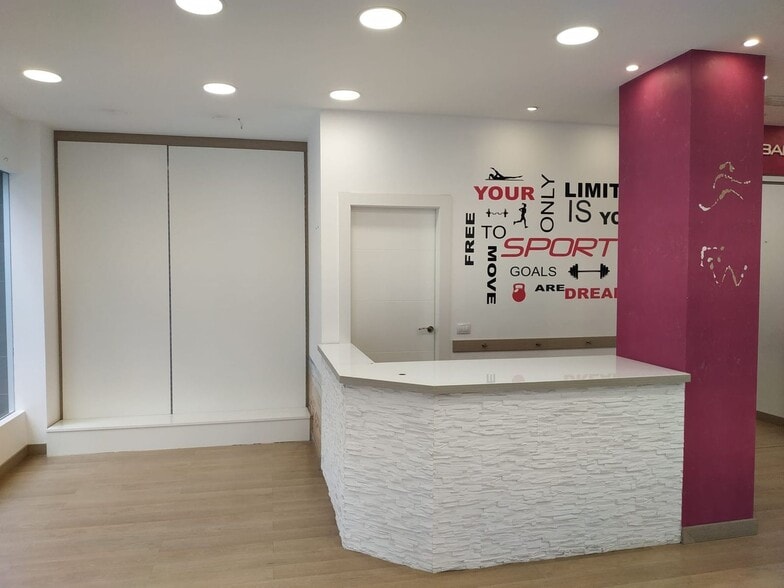 Calle Joaquín Fernández Acebal, 2, Gijón, Asturias for sale - Building Photo - Image 1 of 37