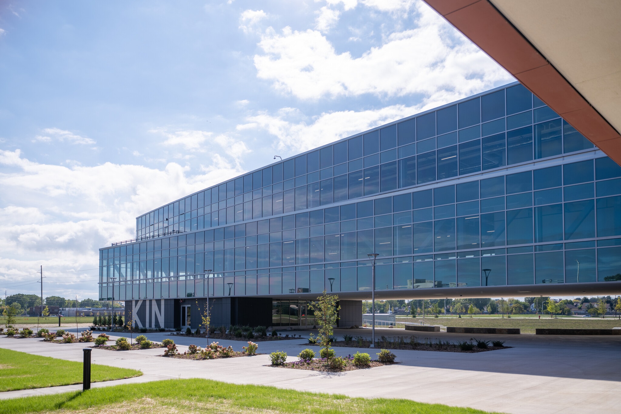 5522 26th Ave, Kenosha, WI for lease Building Photo- Image 1 of 13