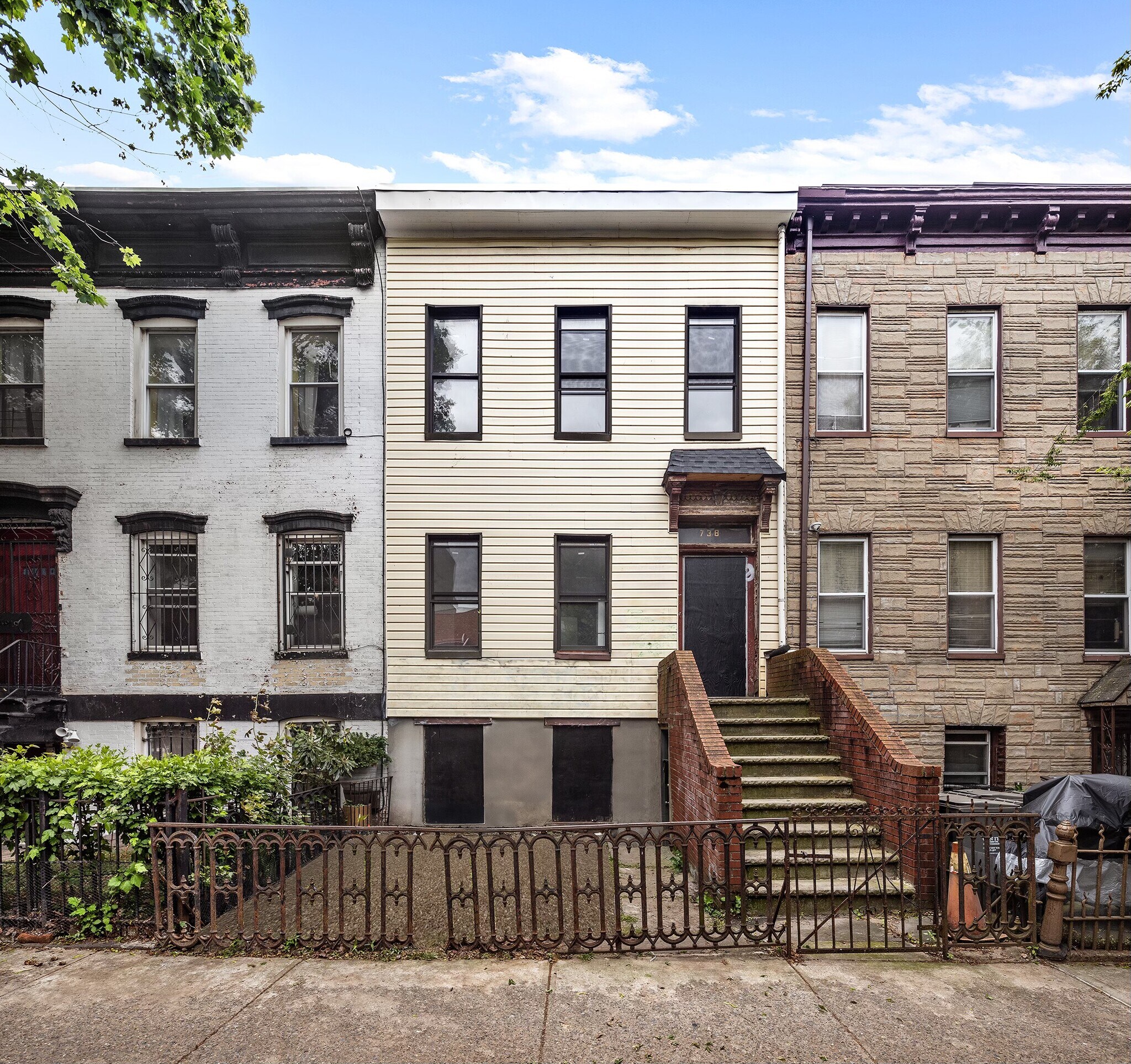 738 Lafayette Ave, Brooklyn, NY for sale Building Photo- Image 1 of 12