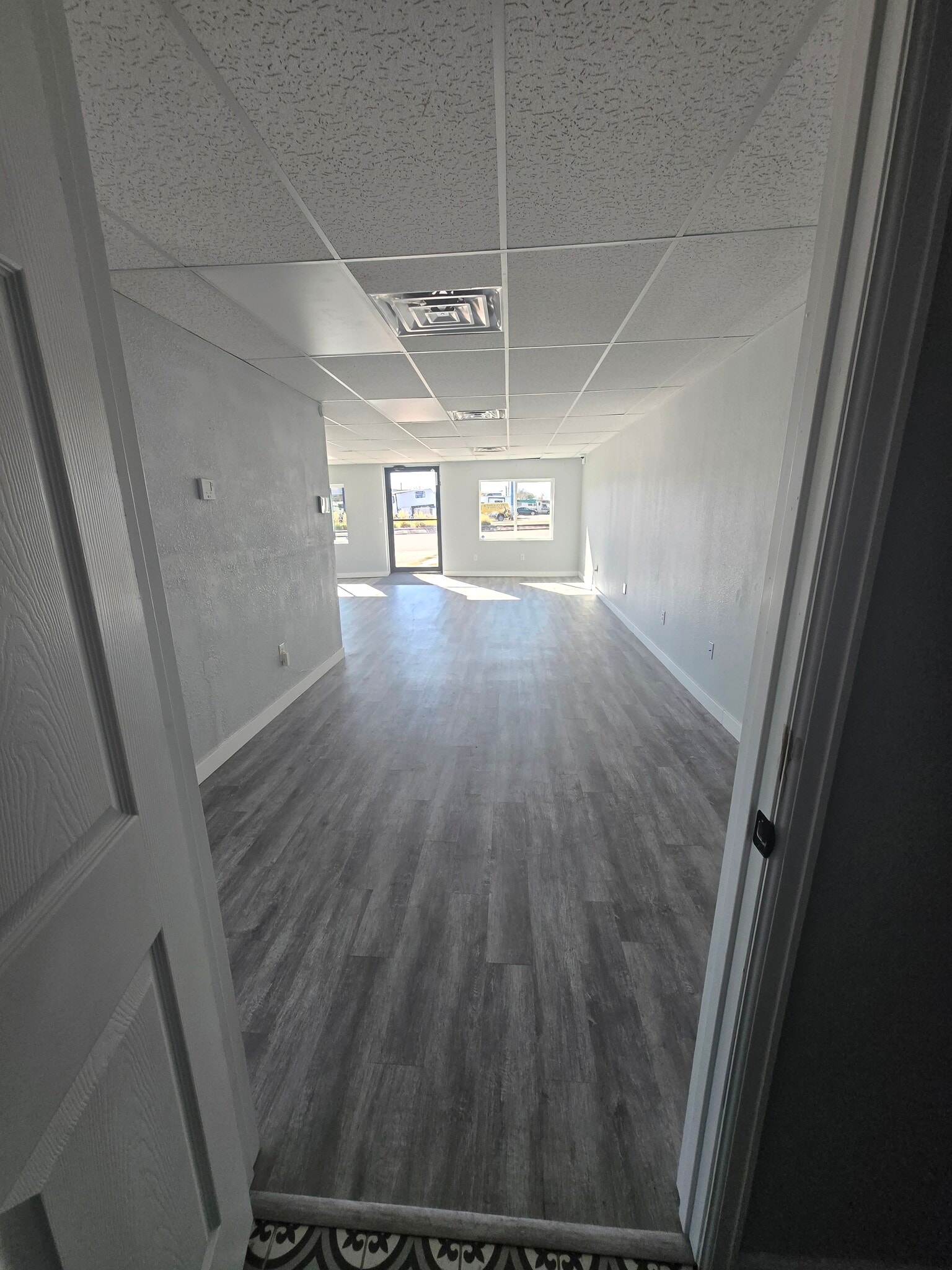 2318-2332 E Platte Ave, Colorado Springs, CO for lease Interior Photo- Image 1 of 9