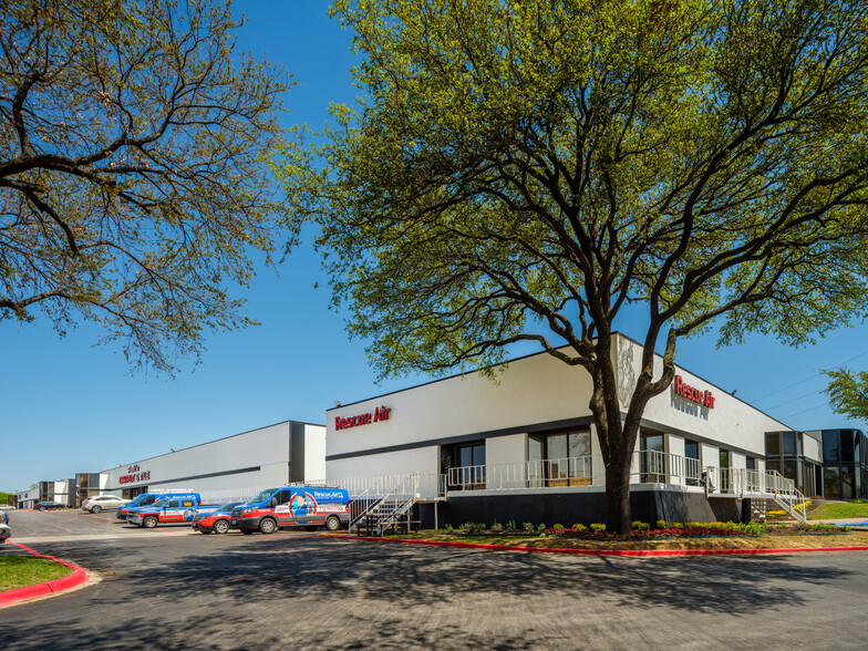 1002 N Central Expy, Richardson, TX for lease - Building Photo - Image 2 of 13