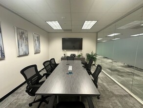 1600 Highway 6, Sugar Land, TX for lease Interior Photo- Image 2 of 5