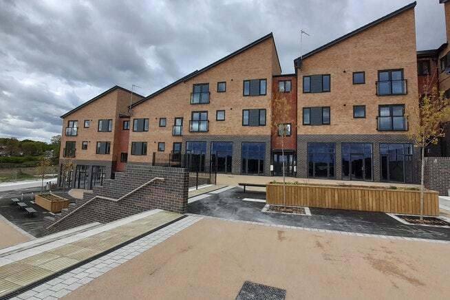 Wallingford Rd, Basingstoke for sale Building Photo- Image 1 of 1