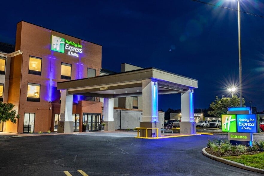 5696 I 49 N Service Rd, Opelousas, LA for sale - Building Photo - Image 3 of 28