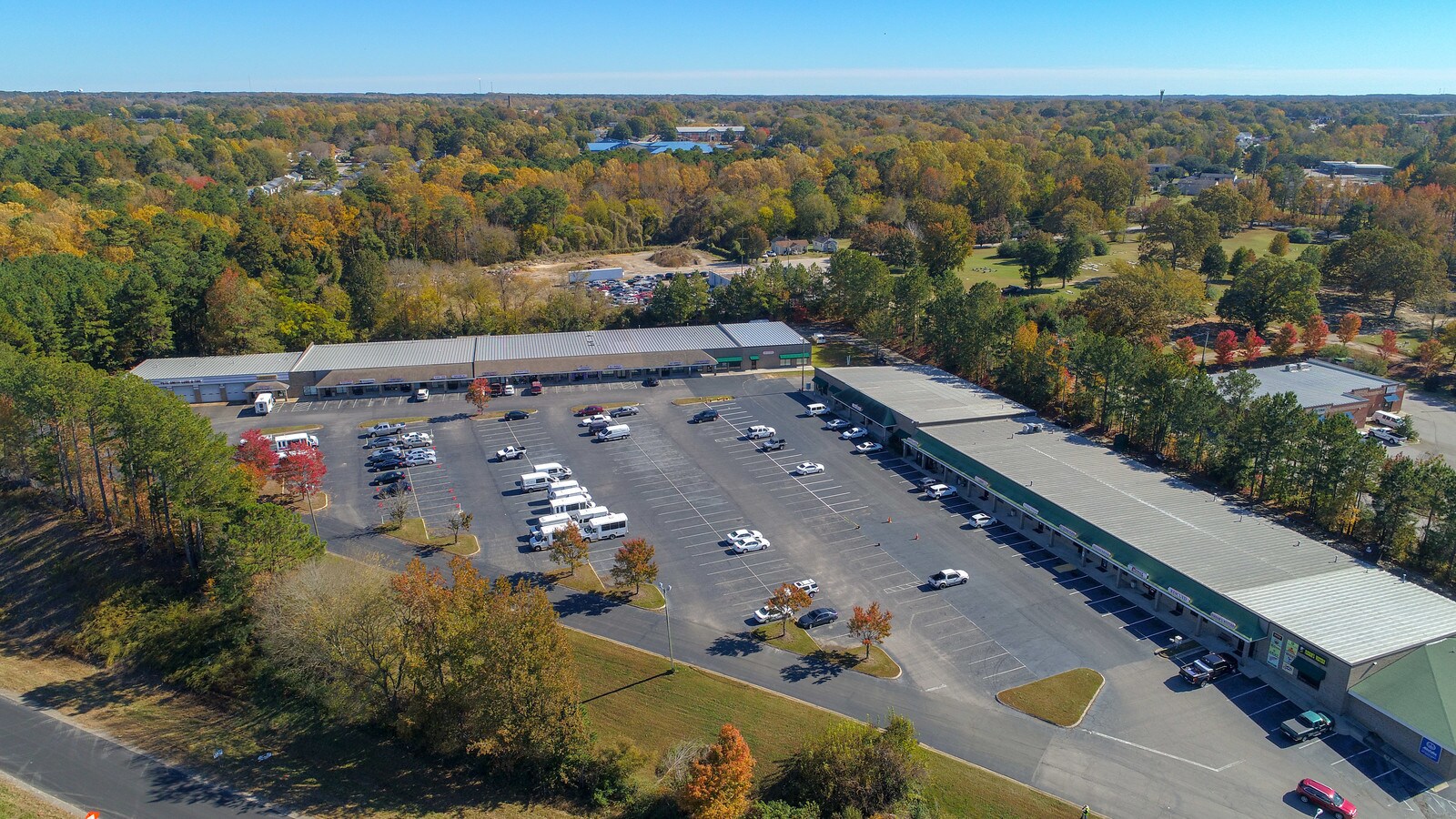 Retail in Henderson, NC for sale Primary Photo- Image 1 of 1