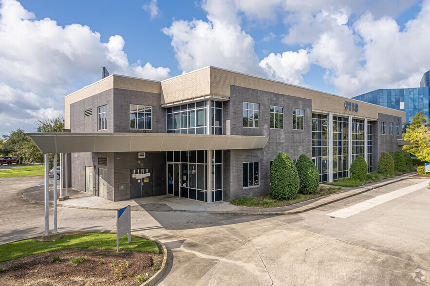 9118 Bluebonnet Centre Blvd, Baton Rouge, LA for lease - Building Photo - Image 1 of 5