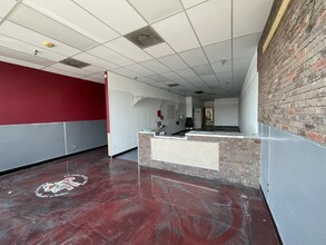 41 N Nellis Blvd, Las Vegas, NV for lease Interior Photo- Image 2 of 11