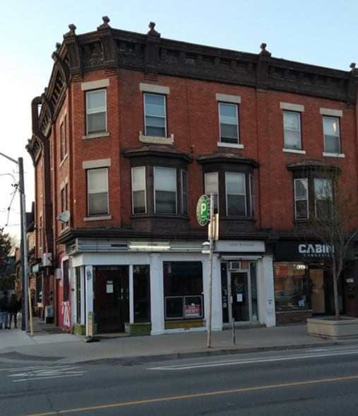 363-367 Clinton St, Toronto, ON for sale - Building Photo - Image 3 of 5