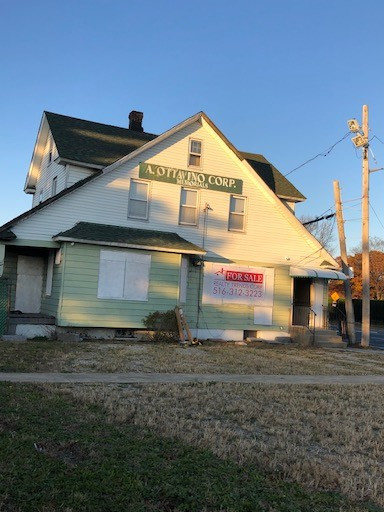 11 Post Ave, Westbury, NY for sale Primary Photo- Image 1 of 1