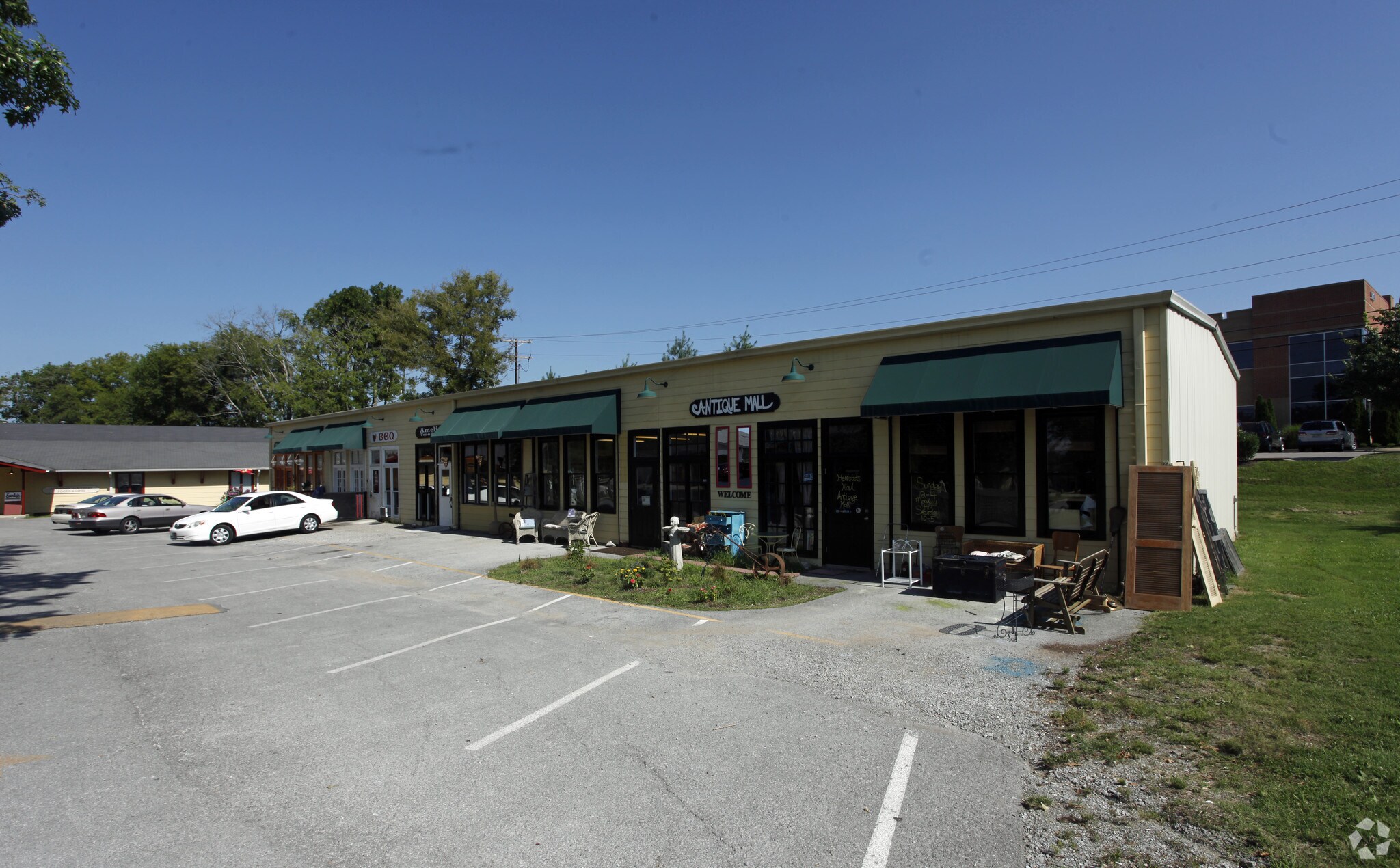 5075 Main St, Spring Hill, TN for lease Primary Photo- Image 1 of 3