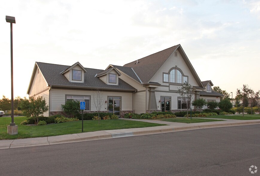 835-841 Meander Dr, Hamel, MN for sale - Primary Photo - Image 1 of 1