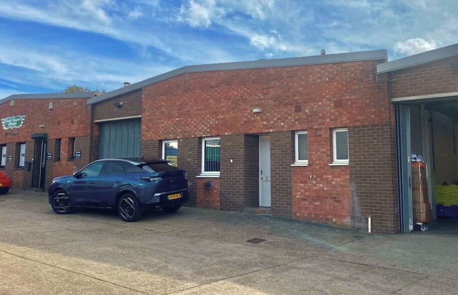 A2-A10 Gilray Rd, Diss for lease - Building Photo - Image 1 of 2