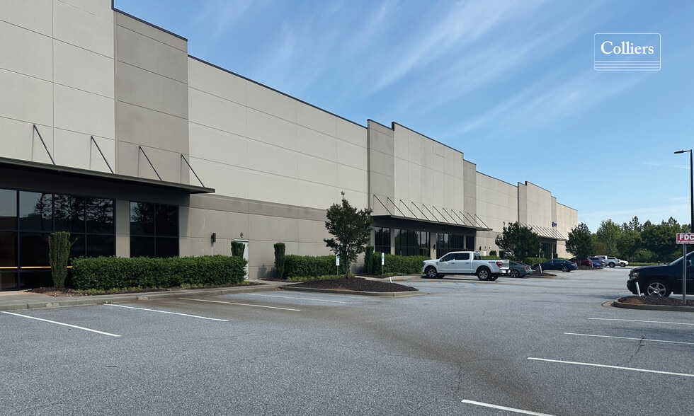 25 Logue Ct, Greenville, SC for lease - Building Photo - Image 2 of 13