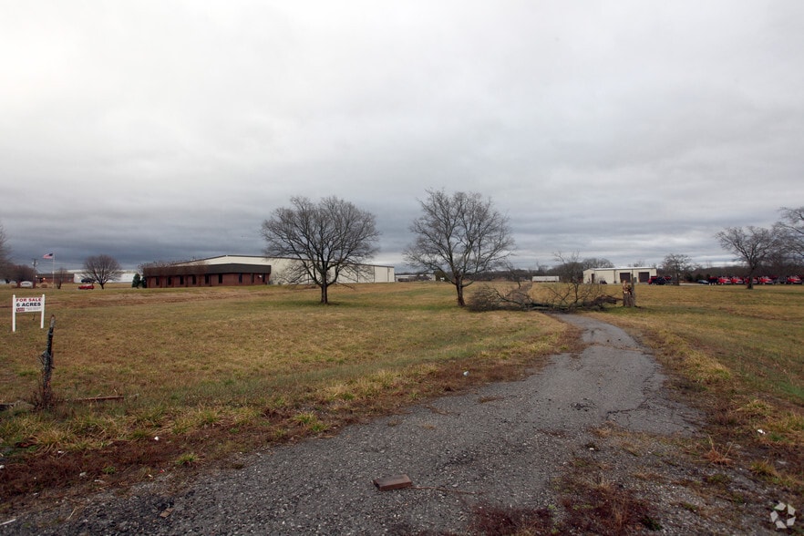 Airport Rd, Gallatin, TN for sale - Building Photo - Image 2 of 12