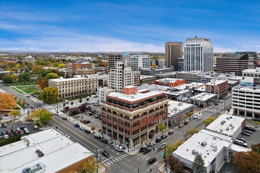 350 N 9th St, Boise, ID for lease - Building Photo - Image 2 of 33