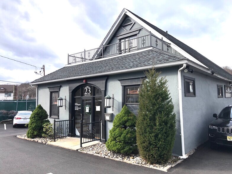 17-23 Wilson St, Hartsdale, NY for sale - Primary Photo - Image 1 of 1