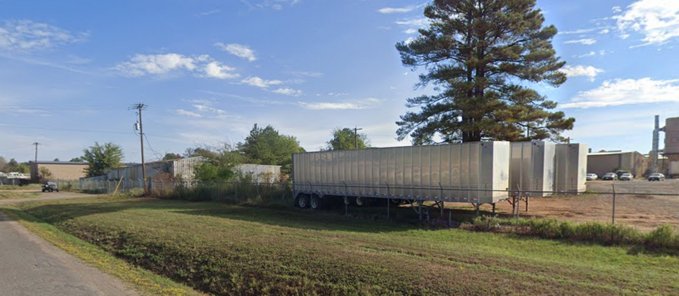 232 N Marshall Industrial Ave, Marshall, TX for sale - Building Photo - Image 3 of 5