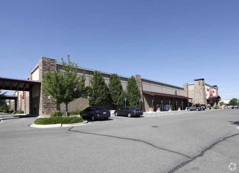 1631 Pace St, Longmont, CO for lease - Building Photo - Image 2 of 8