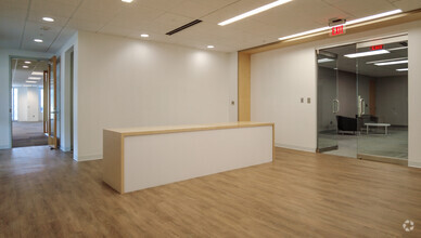 940 Main Campus Dr, Raleigh, NC for lease Interior Photo- Image 2 of 2